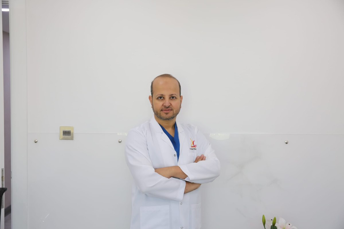 Dr. Moaaz Al Shareef